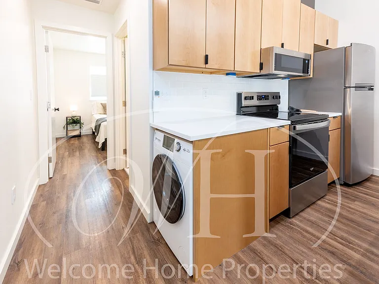 159 SE Sparrows Pl — Photo 21