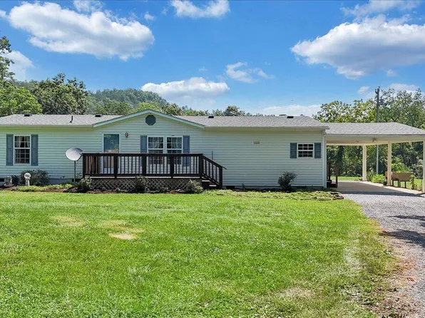 16118 Botetourt Rd, Eagle Rock, VA 24085