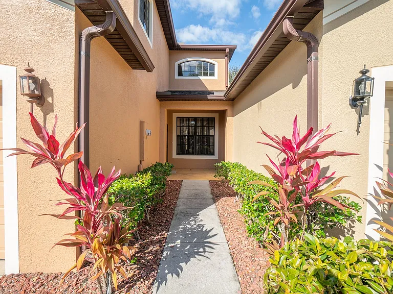 234 Murano Dr — Photo 3