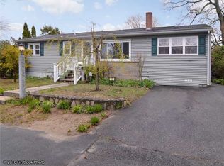 19 Kinne St, West Warwick, RI 02893