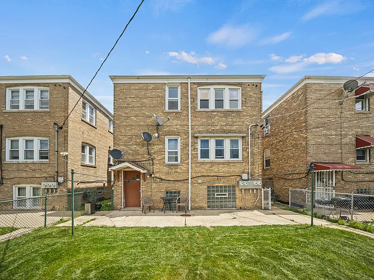 1814 Elmwood Ave #2 — Photo 9