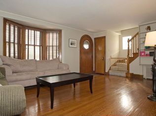 3226 Park Ave, Brookfield, IL 60513