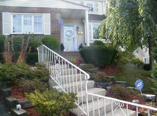 127 Elm Ave, Fairview, NJ 07022