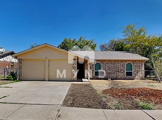 716 Windsor Dr, Everman, TX 76140