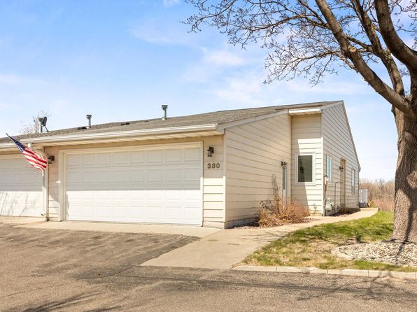 380 School Rd SW, Hutchinson, MN 55350