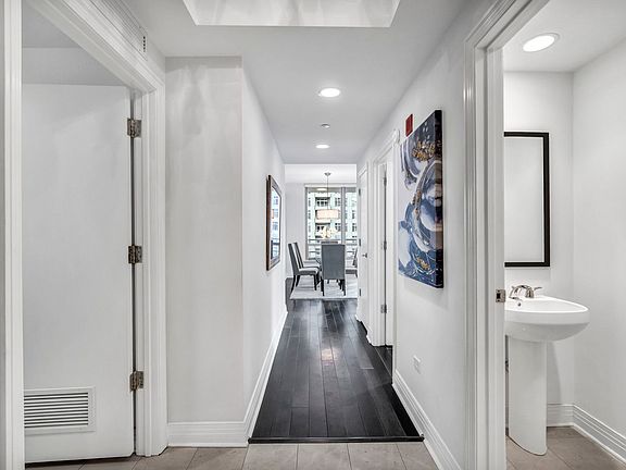 4th image of 600 N Lake Shore Dr APT 2108