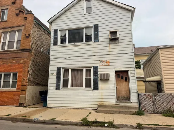 832 W 33rd St, Chicago, IL 60608