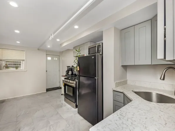 67-72 78th Street image 16 of 28