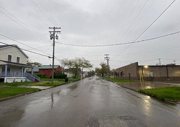 2nd image of 3517 Walton Ave