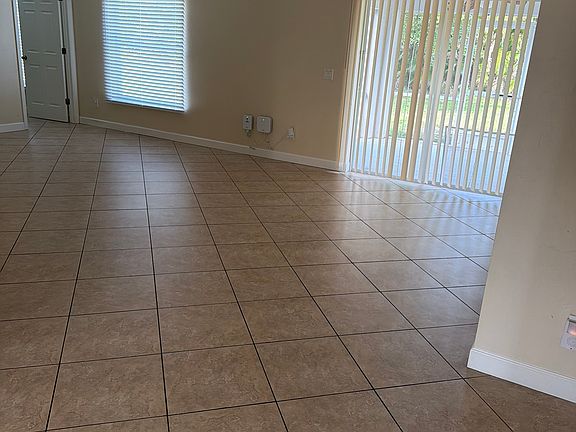 4th image of 3807 SW 7th Pl