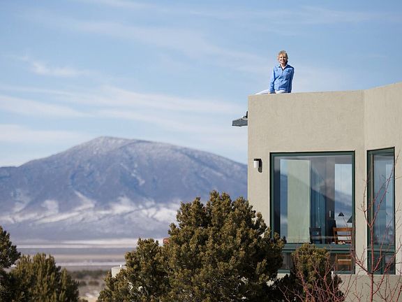 Sacred Ute Mountain is close by.