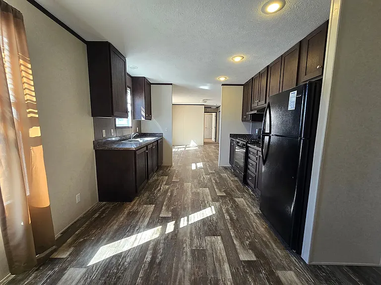 A16 Trailerville Ct — Photo 5
