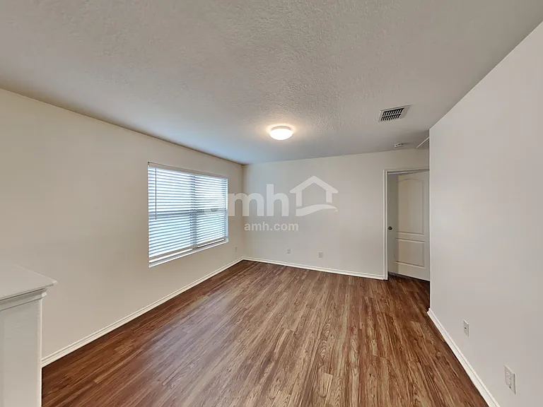 431 Tequila Rnch — Photo 9