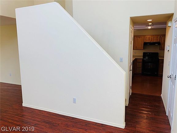 3rd image of 5231 Valencia Crest Ave #0
