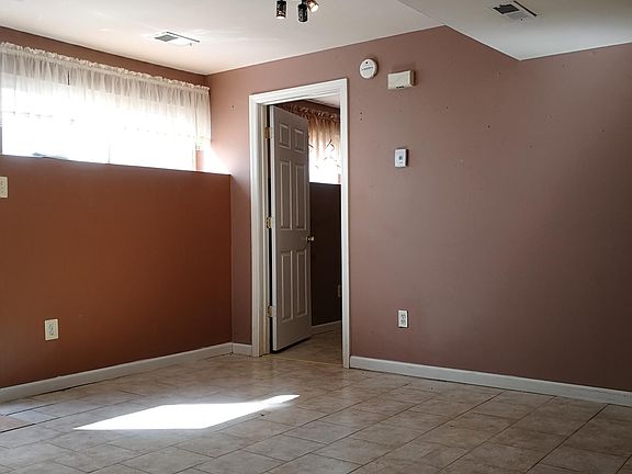 4th image of 250 Monahan Ave #2F