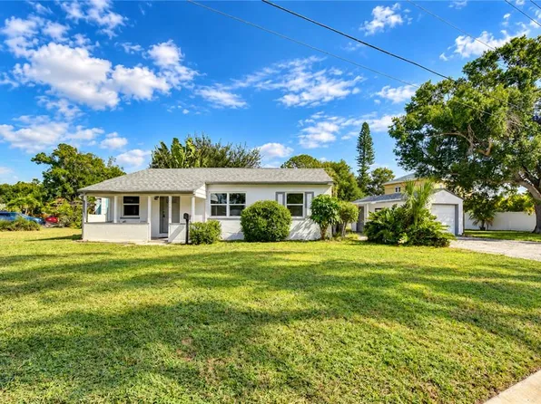 4117 BAY STREET NE, ST PETERSBURG, FL 33703