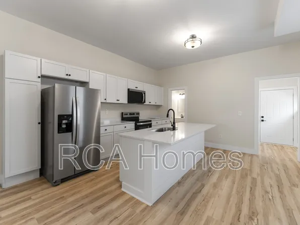 238 Eastern Ave, Indianapolis, IN 46201