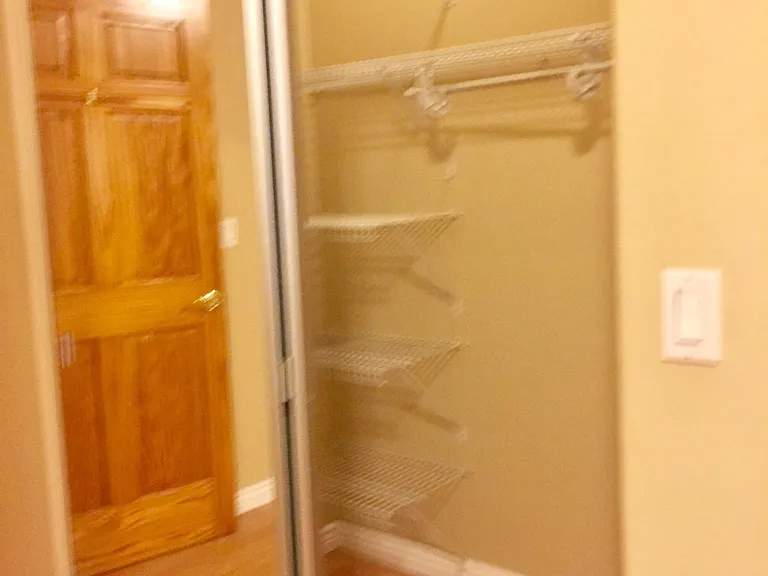 1626 N Alexandria Ave — Photo 11