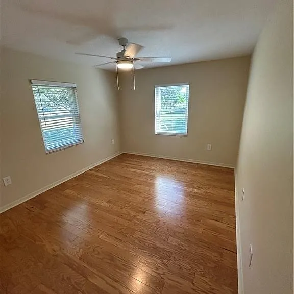 515 E Falconry Ct — Photo 21