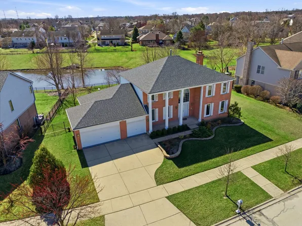 681 Castlerea Ln, Des Plaines, IL 60016