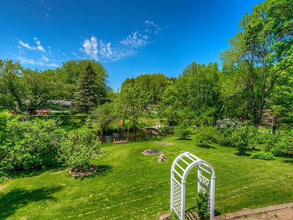 28201 Sundberg Road Mora-24-web-Back View