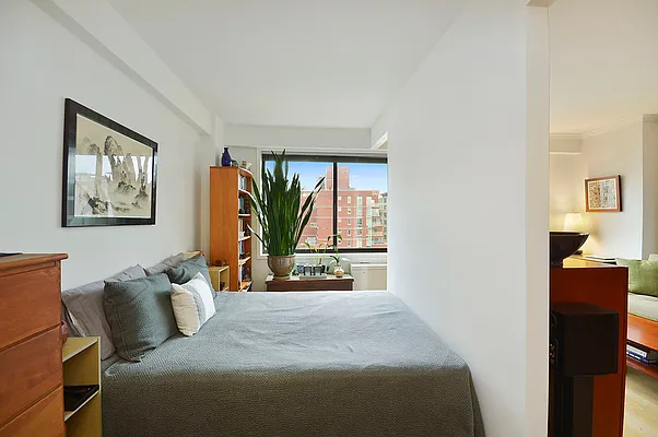 Sold by Corcoran | media 3