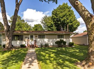 910 N Garden St, Lake City, MN 55041