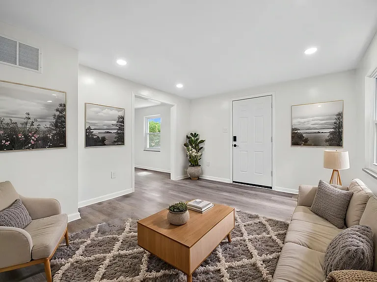 363 Olancha Ave — Photo 14