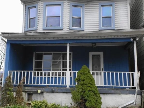618 N 10th Ave, Altoona, PA 16601