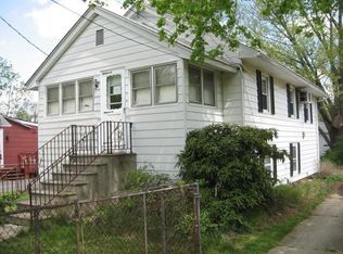 541 Fairview Rd, Glassboro, NJ 08028