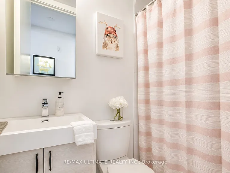 126 Spadina Rd #5 — Photo 17