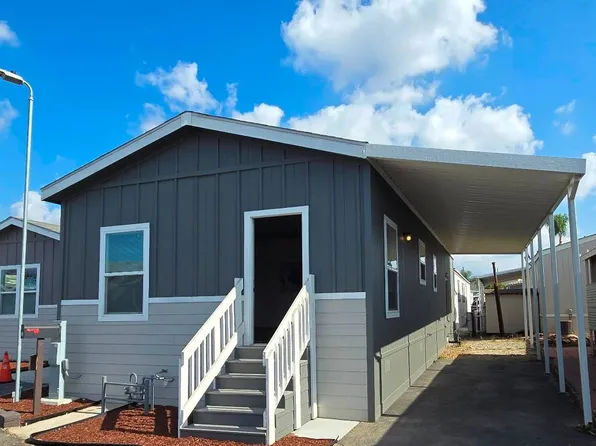 1045 N Azusa Ave Trailer 101, Covina, CA 91722