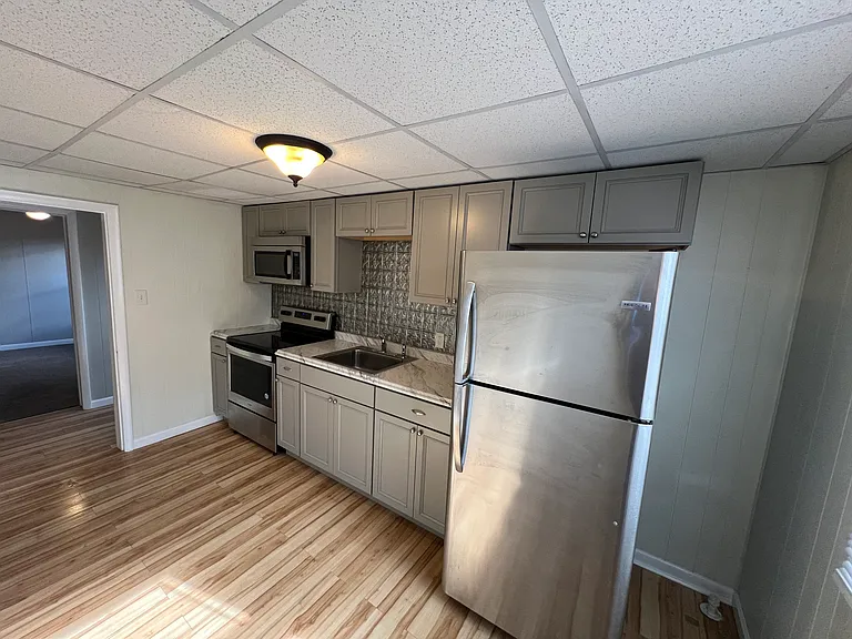 607 Spring St #2 — Photo 2