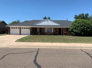 2504 W Dengar Ave, Midland, TX 79705