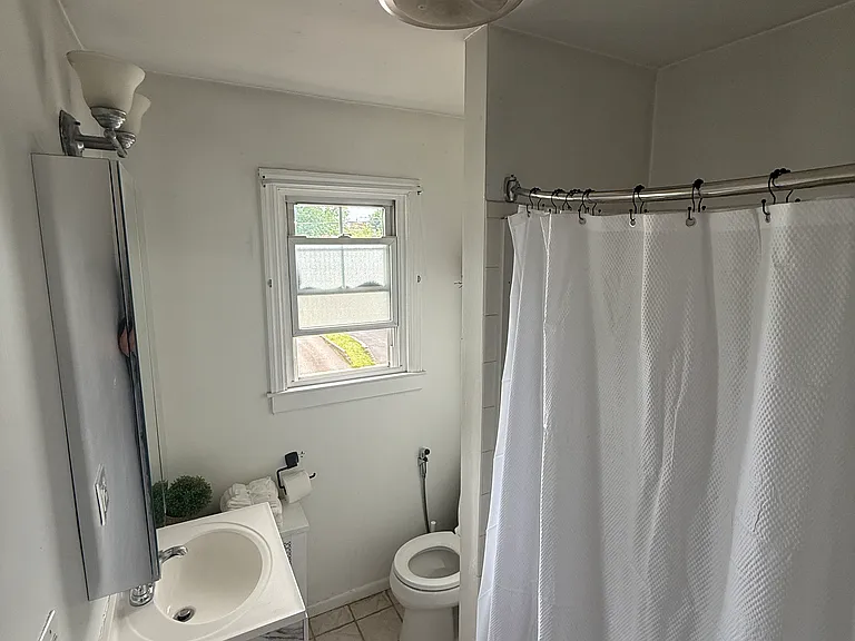 293 Herman St #2 — Photo 7