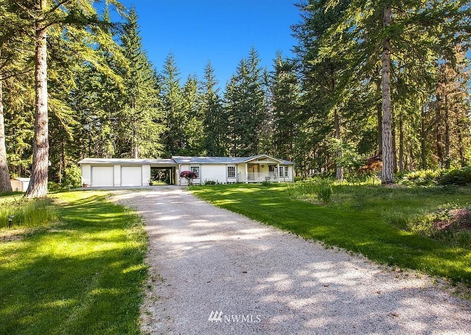 Beautiful 4 Br Rambler
