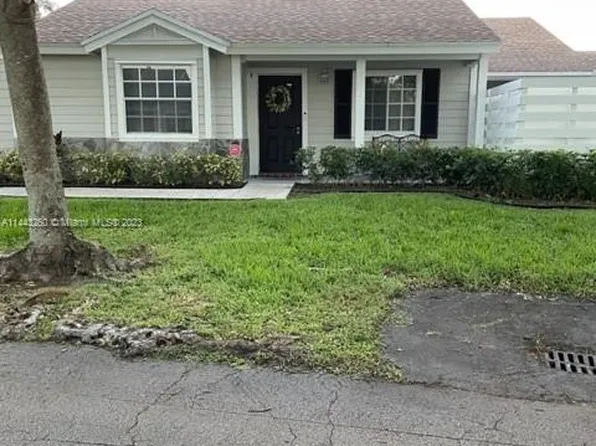13760 SW 149th Circle Ln #480, Miami, FL 33186