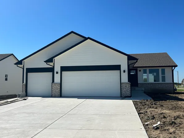 301 W Dusk Dr, Rose Hill, KS 67133