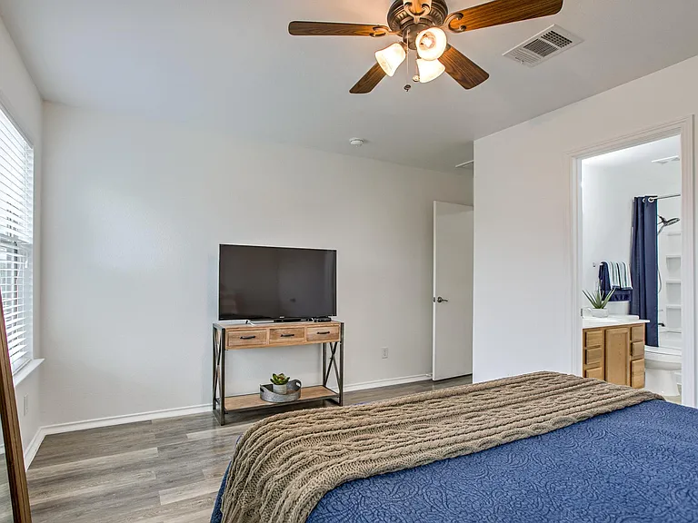 2322 Kuykendall Dr — Photo 21