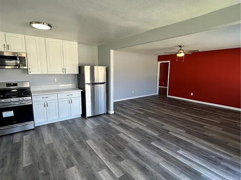 8523 Cedar St — Photo 8