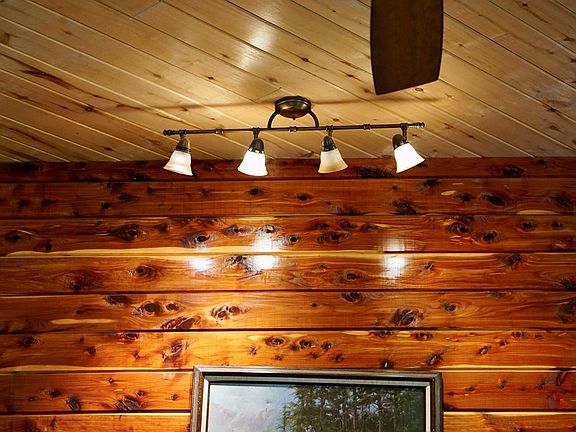 4th image of 1132 County Road 1625