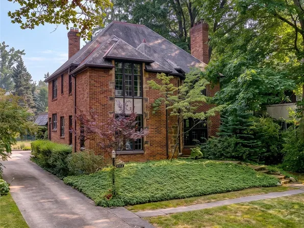 2958 Washington Blvd, Cleveland Heights, OH 44118