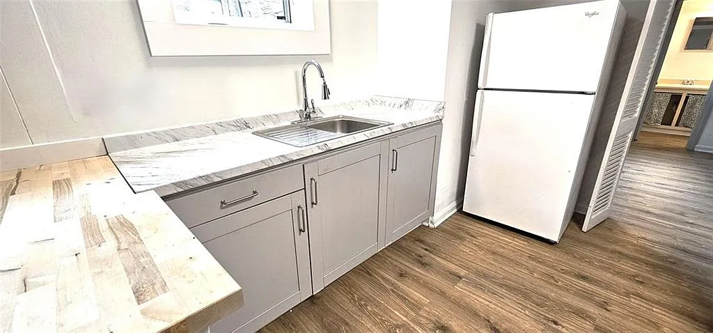 1 bed, 1.0 bath, $1,525 — Photo 3