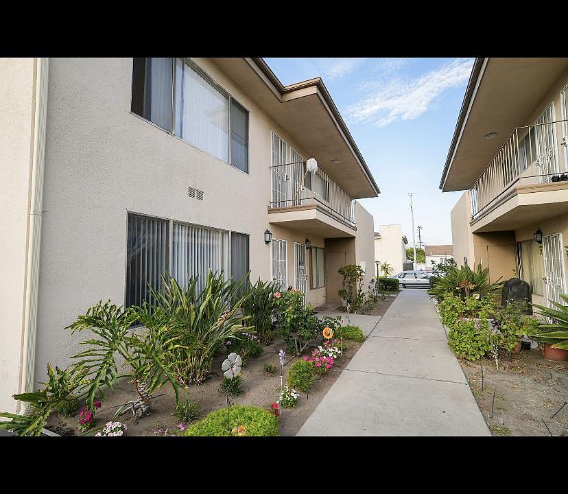 1st image of 14353 S Flallon Ave #3