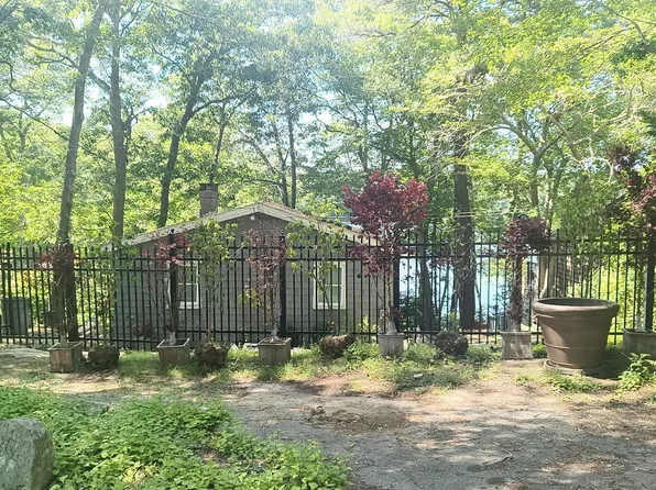 36 Round Pond Drive, Hatchville, MA 02536