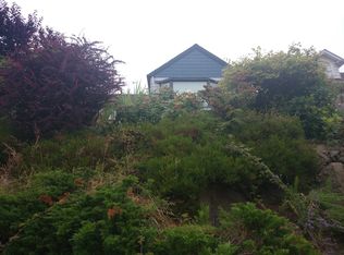 2300 47th Ave SW, Seattle, WA 98116