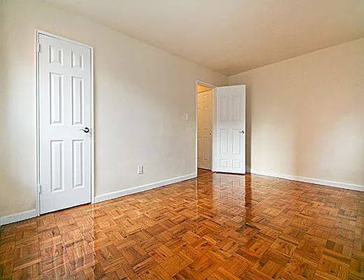 Rented by SW Queens Mezzanine | media 8