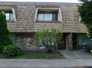 20714 76th Ave W APT 8, Edmonds, WA 98026