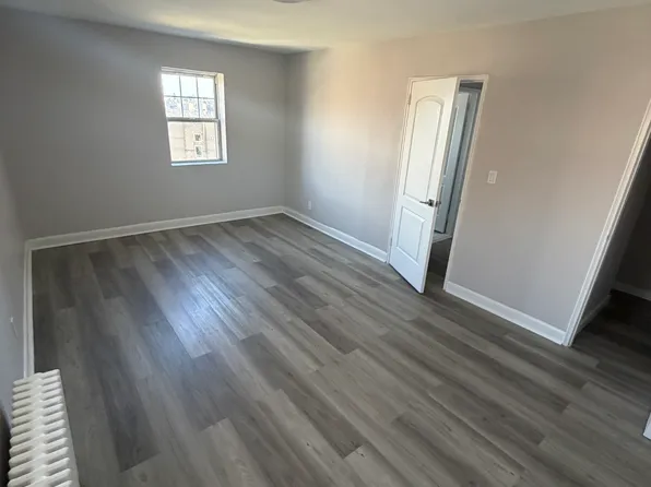 7112 Boulevard East image 1 of 9