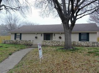 327 Swan Ridge Dr, Duncanville, TX 75137